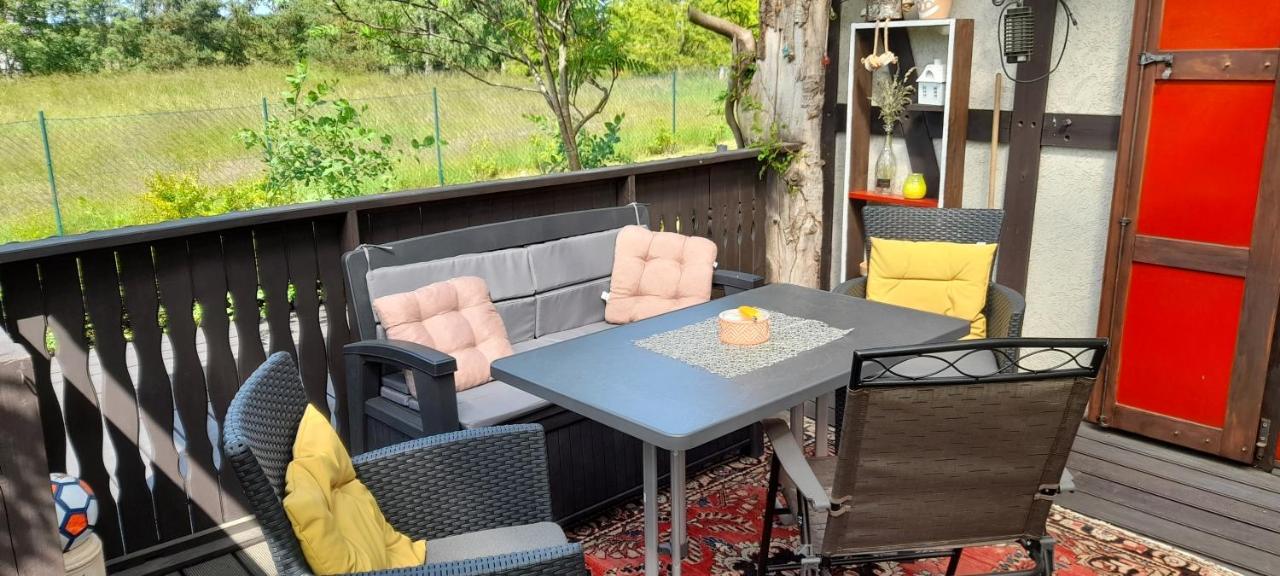 Domek Letniskowy Wczasy Nad Morzem Sasino Esterno foto