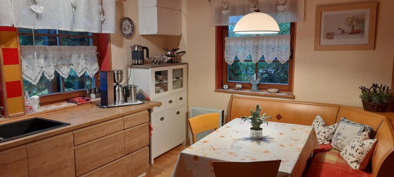 Domek Letniskowy Wczasy Nad Morzem Sasino Esterno foto